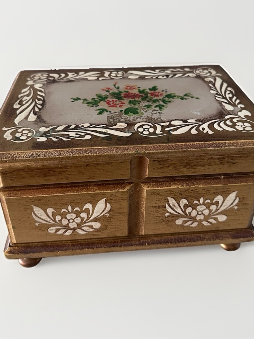 Vintage Gold FLORENTINE JEWELRY Music Box JAPAN Velvet Interior WORKS